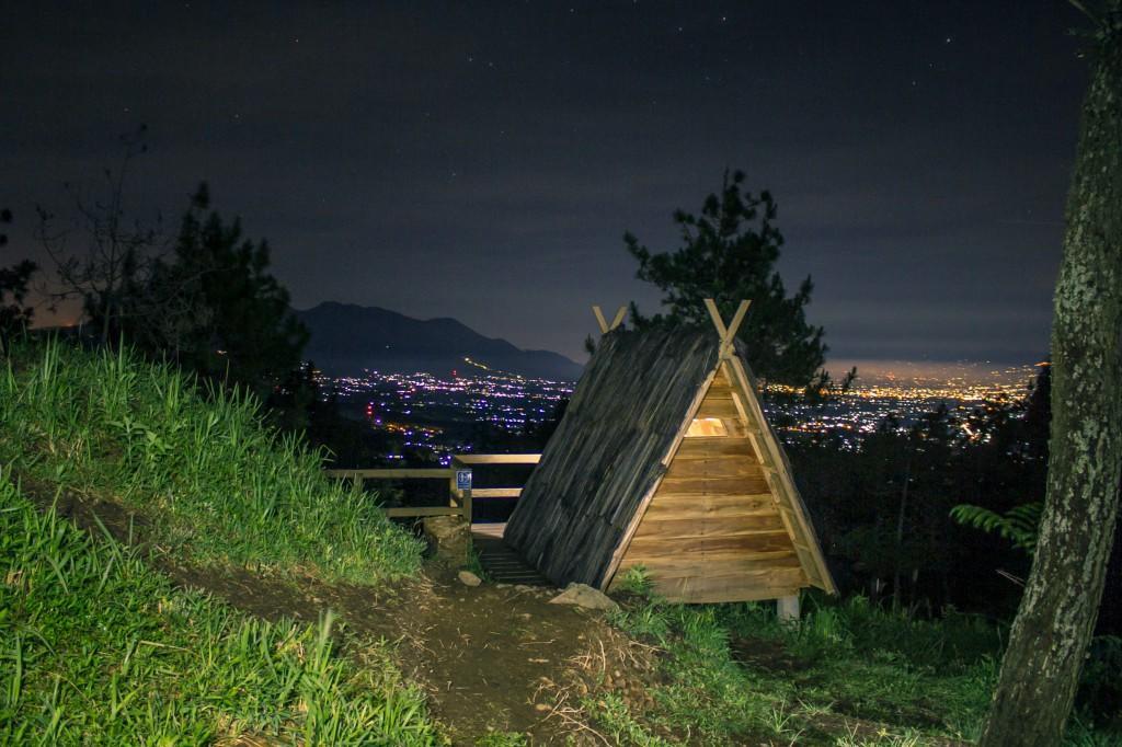 Papandayan Camping Ground Hotel Cileuleuy Екстериор снимка