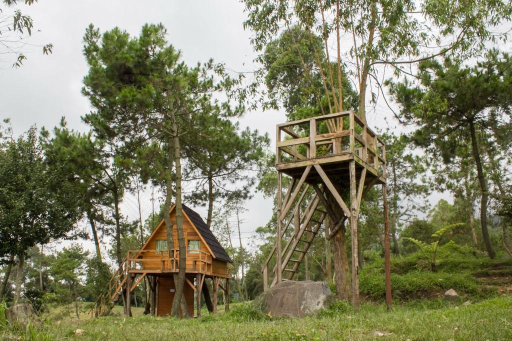 Papandayan Camping Ground Hotel Cileuleuy Екстериор снимка