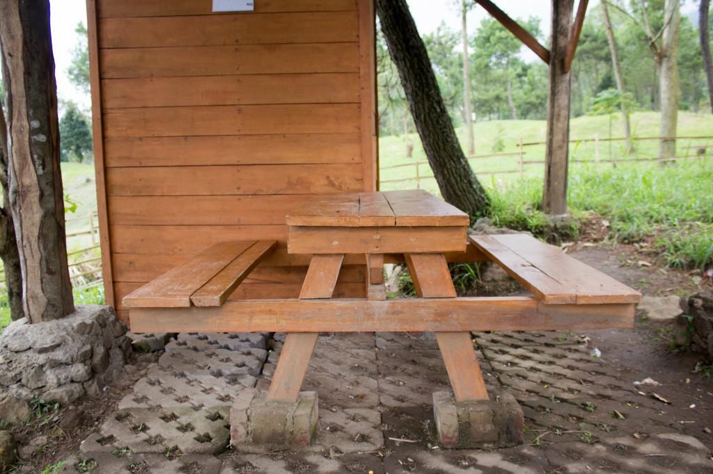 Papandayan Camping Ground Hotel Cileuleuy Екстериор снимка