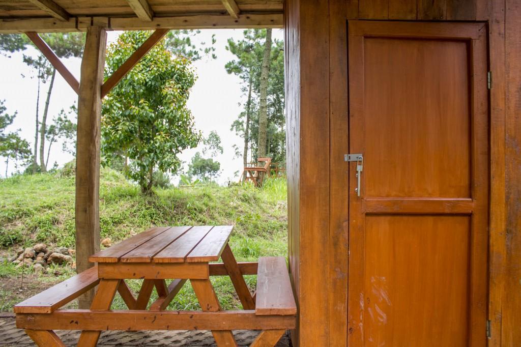 Papandayan Camping Ground Hotel Cileuleuy Екстериор снимка
